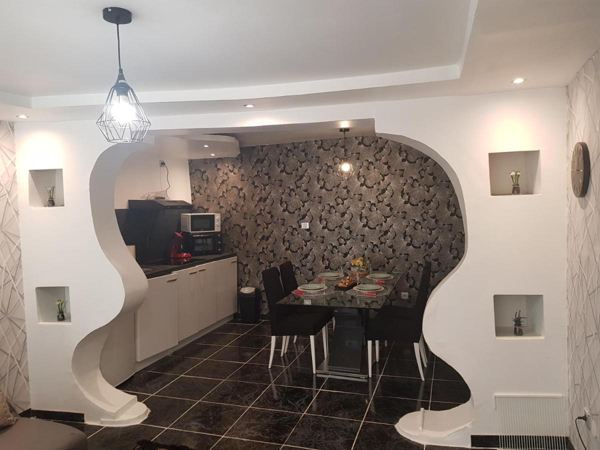 Appartement Numero 1 Diamant Saint-Junien Esterno foto