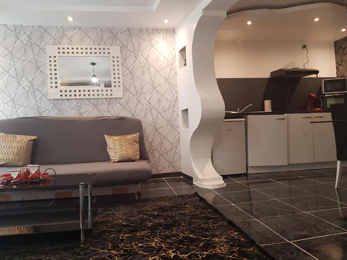 Appartement Numero 1 Diamant Saint-Junien Esterno foto