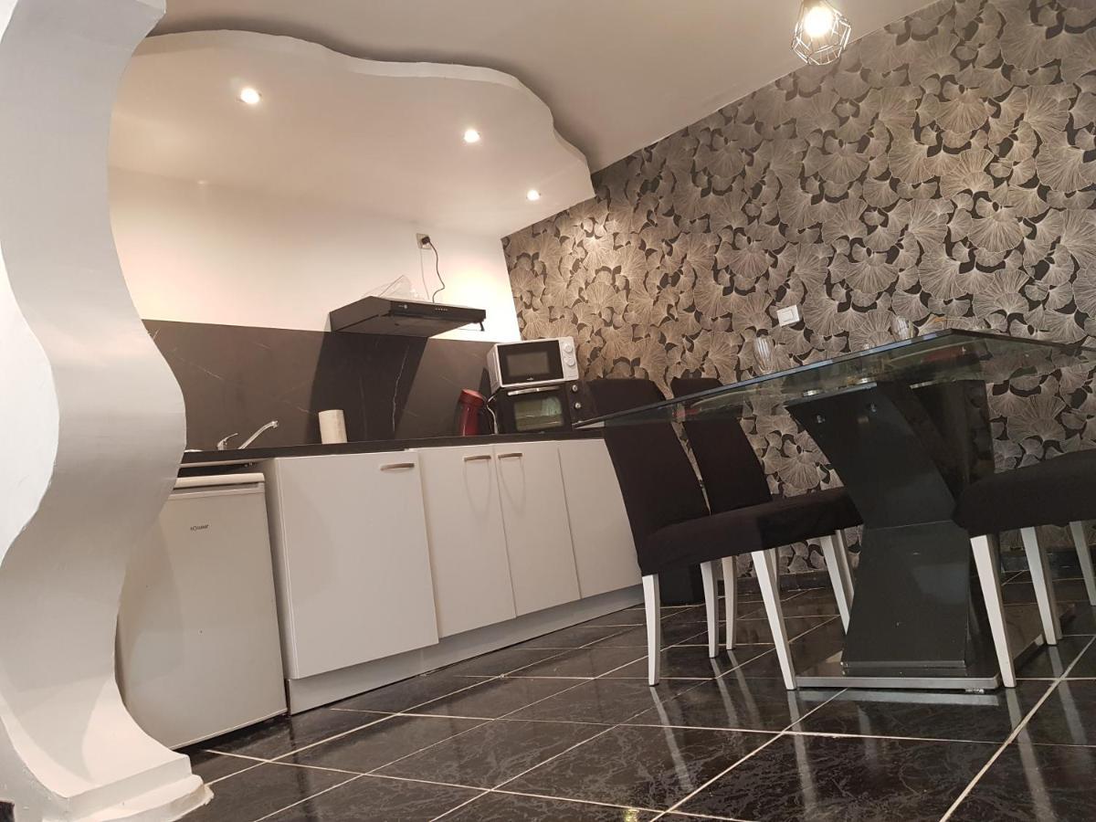 Appartement Numero 1 Diamant Saint-Junien Esterno foto