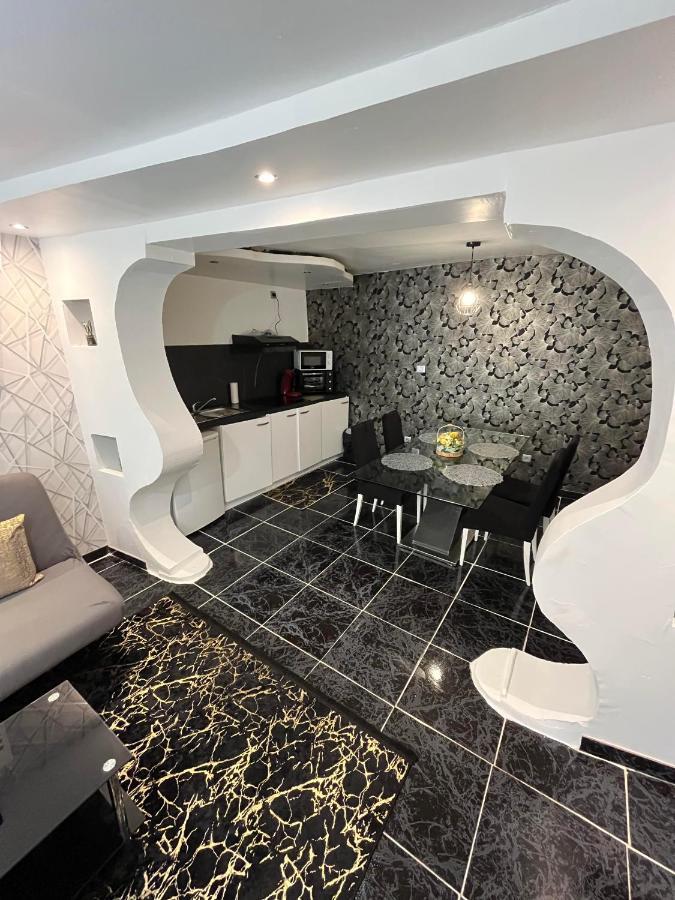 Appartement Numero 1 Diamant Saint-Junien Esterno foto